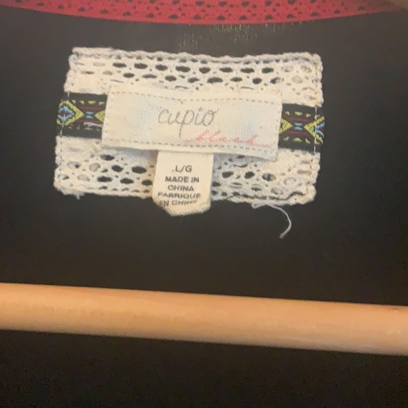 Sweater - Picture 2 of 4